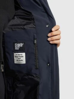 Khujo Manteaux De Mi-saison Manteau Mi-saison Namita Femme Bleu Marine 17 Khujo Manteaux De Mi-saison Manteau Mi-saison Namita Femme Bleu Marine -Khujo Soldes Magasin 1e03f7916553bc535d8fc4c4b012399b