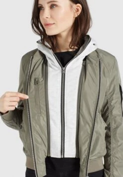 Khujo Vestes Dhiver Veste D’hiver LARIFA Femme Kaki -Khujo Soldes Magasin 2caf150c30d5af7b050c4dc2e86de6c9