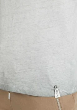 Khujo T-shirts T-shirt Baru Femme Gris 13 Khujo T-shirts T-shirt Baru Femme Gris -Khujo Soldes Magasin 3d1a49d64fa3295a60b24095b4167053