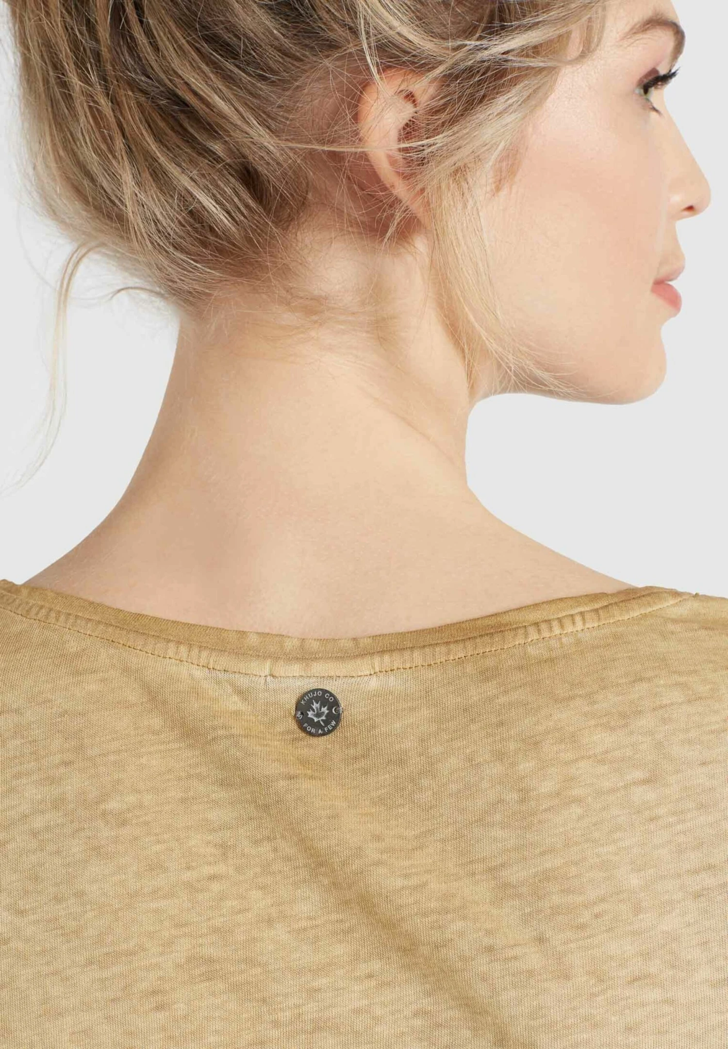 Khujo T-shirts T-shirt PERGOLA Femme Jaune Clair 10 Khujo T-shirts T-shirt PERGOLA Femme Jaune Clair – Image 8