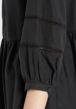 Khujo Robes Fluides Robe-chemise Crepes Femme Noir 14 Khujo Robes Fluides Robe-chemise Crepes Femme Noir -Khujo Soldes Magasin 48927da0bd41082b63b1cc426ccc2290