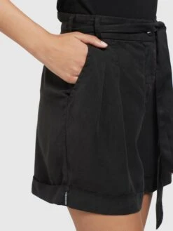 Khujo Shorts Loosefit Pantalon à Pince Elida Femme Noir -Khujo Soldes Magasin 65f9ce85f87141bc4df8d29ddfd3fd24