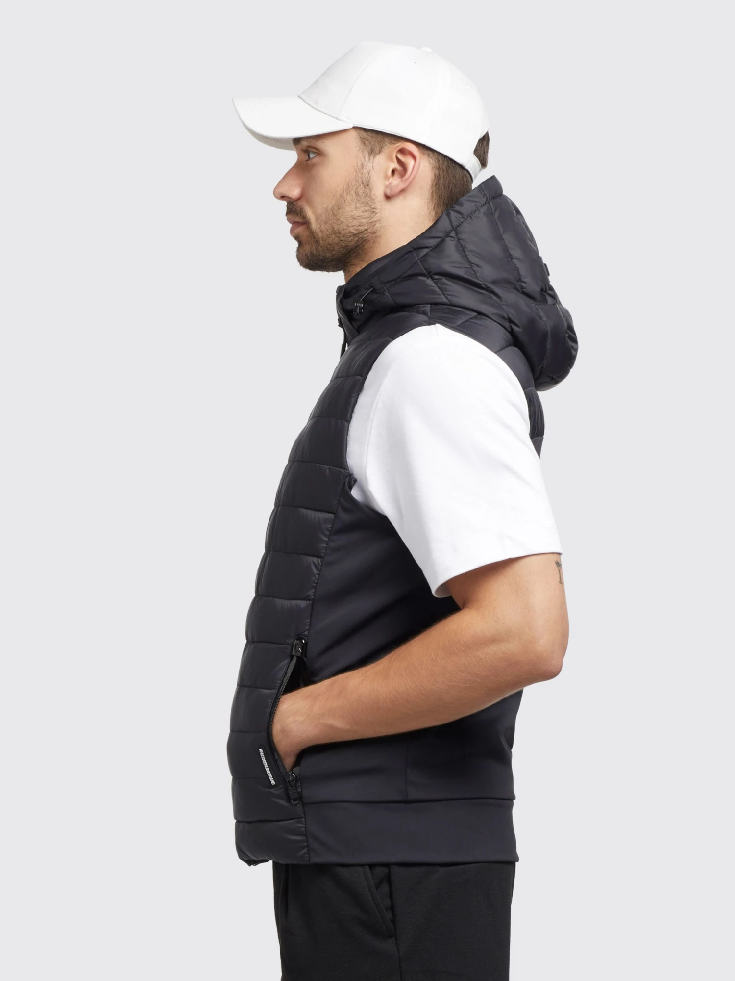 Khujo Vestes Sans Manches Gilet Homme Noir 7 Khujo Vestes Sans Manches Gilet Homme Noir – Image 5