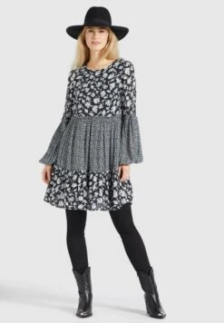 Khujo Mini-robes Robe Granata Femme Noir -Khujo Soldes Magasin a2f53d2feca1c862c7f7b56c394d93e9