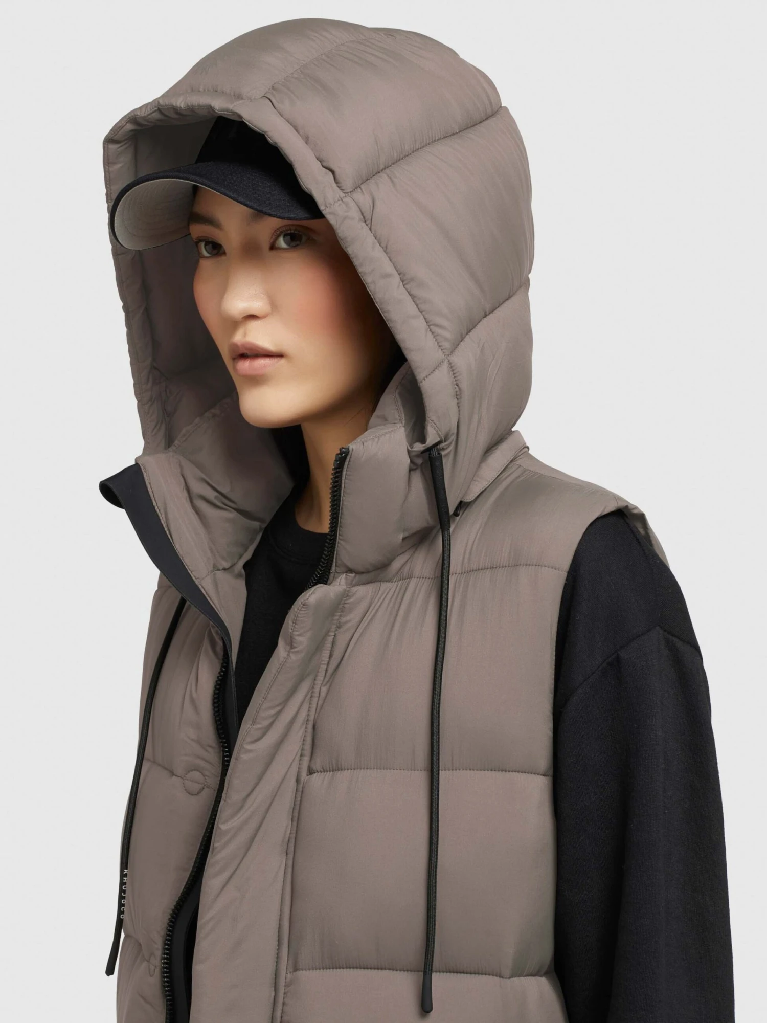 Khujo Vestes Sans Manches Gilet Tourin Femme Marron 9 Khujo Vestes Sans Manches Gilet Tourin Femme Marron – Image 7