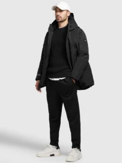Khujo Vestes Dhiver Veste D’hiver Bates Homme Noir -Khujo Soldes Magasin d52242d3c24fb08ded98818b57c939de