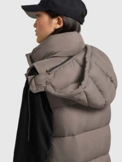 Khujo Vestes Sans Manches Gilet Tourin Femme Marron 17 Khujo Vestes Sans Manches Gilet Tourin Femme Marron -Khujo Soldes Magasin dad6caba1627ded8fe621feff57307a6