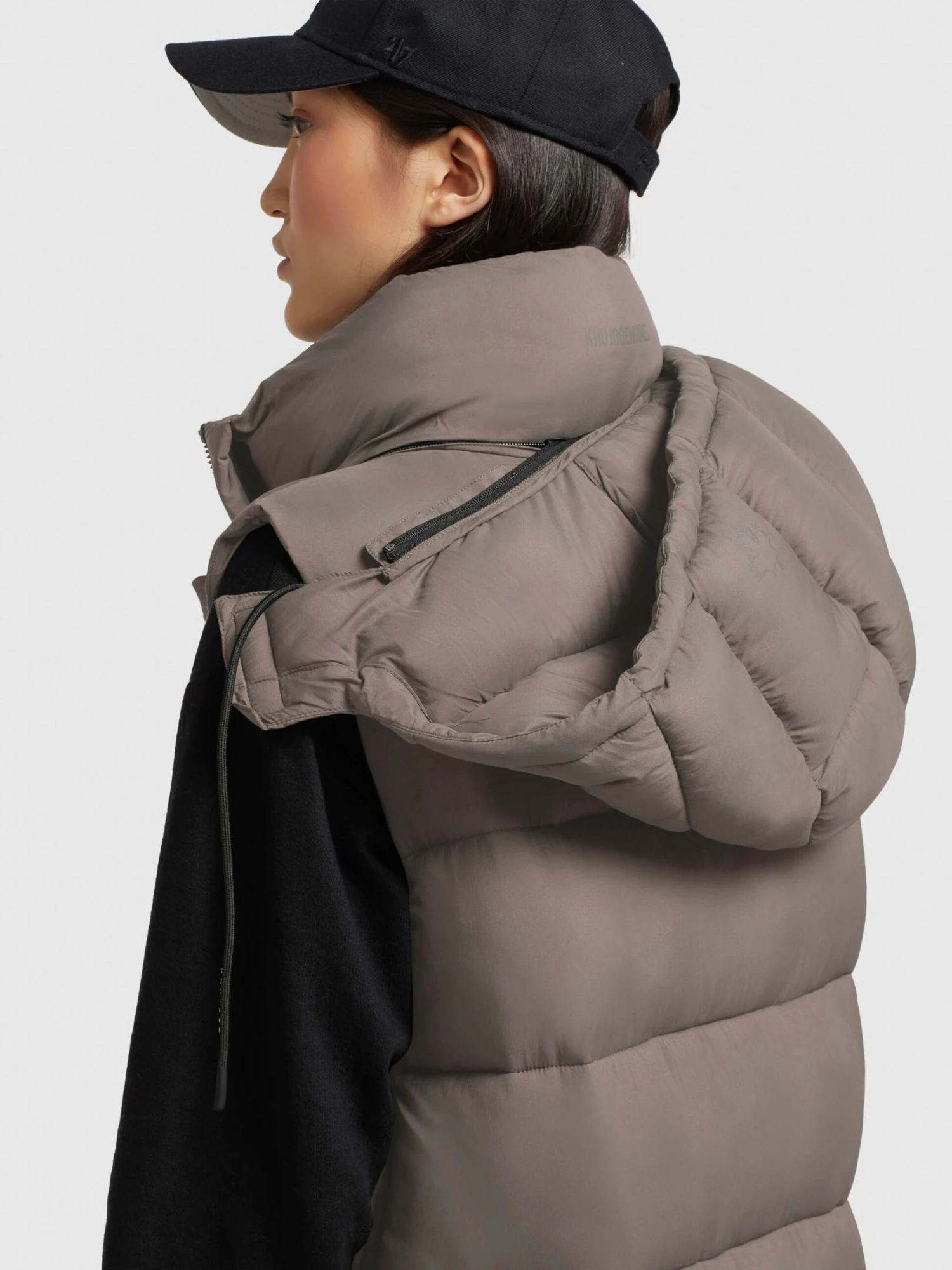 Khujo Vestes Sans Manches Gilet Tourin Femme Marron 10 Khujo Vestes Sans Manches Gilet Tourin Femme Marron – Image 8