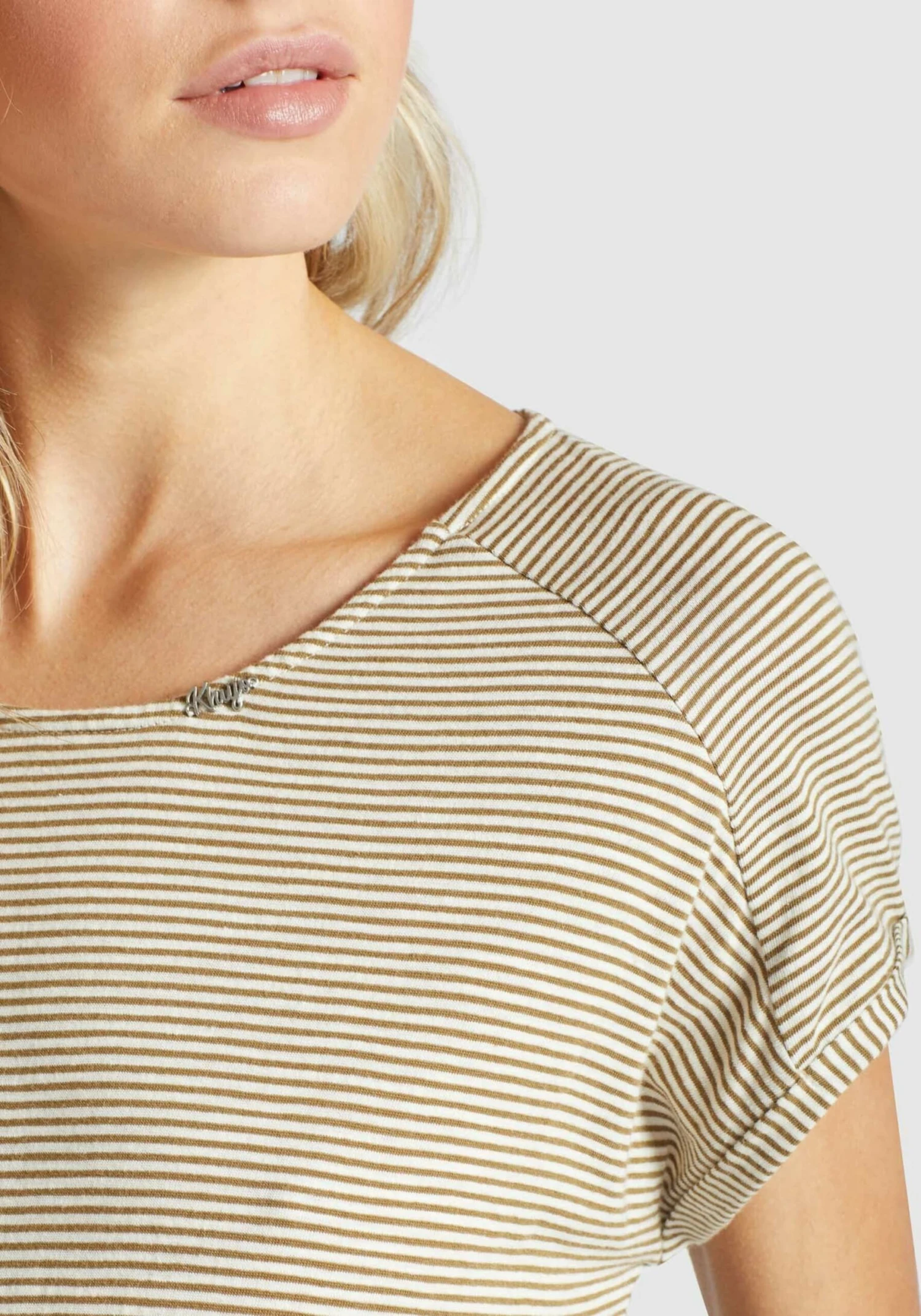 Khujo Robes En Jersey Robe ANNEMARIE Femme Beige / Blanc 10 Khujo Robes En Jersey Robe ANNEMARIE Femme Beige / Blanc – Image 8